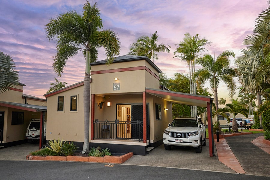 Cosmo Cabin | Holiday Cabin Accommodation at Brisbane Holiday Village | Queensland