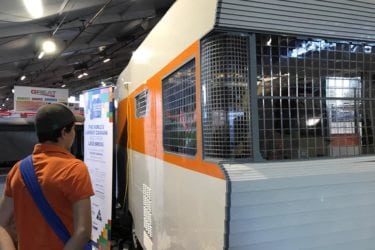 Caravan made from LEGO bricks is breaking records with BHV!